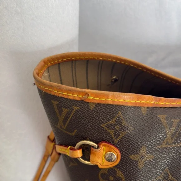 Louis Vuitton Brown Monogram Tote with Tan Trim - Picture 5 of 9
